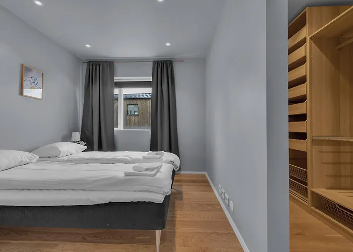 Dom wakacyjny Unique Family House Near The Arctic Cathedral Tromsø